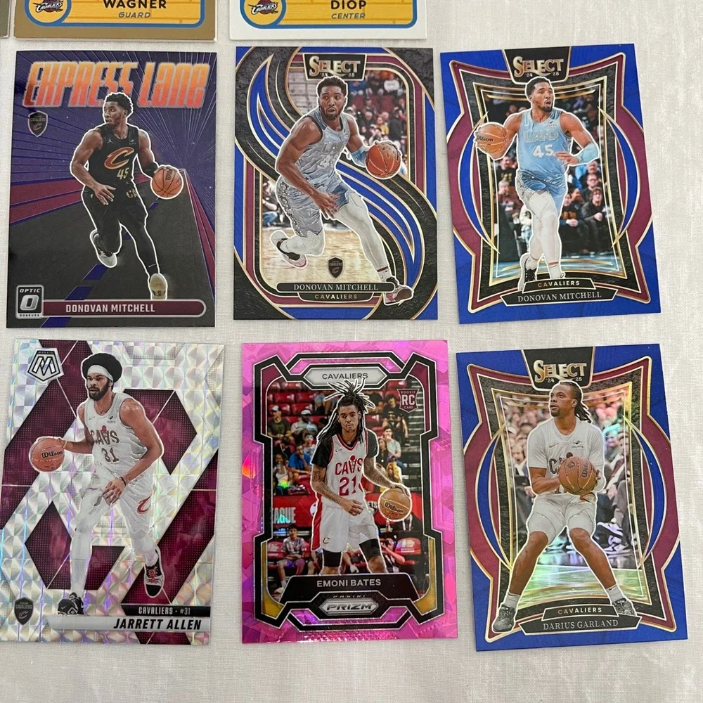 Panini Topps Cleveland Cavaliers 13 Card Lot Donovan Mitchell Rookie RC Inserts